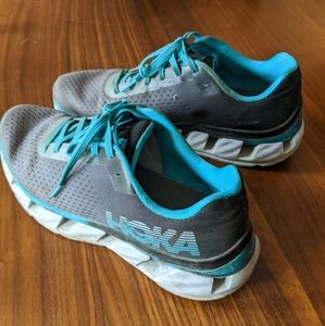 Hoka One One Elevon